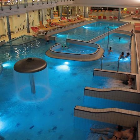 Wellness Apartments In Velence Ngoại thất bức ảnh