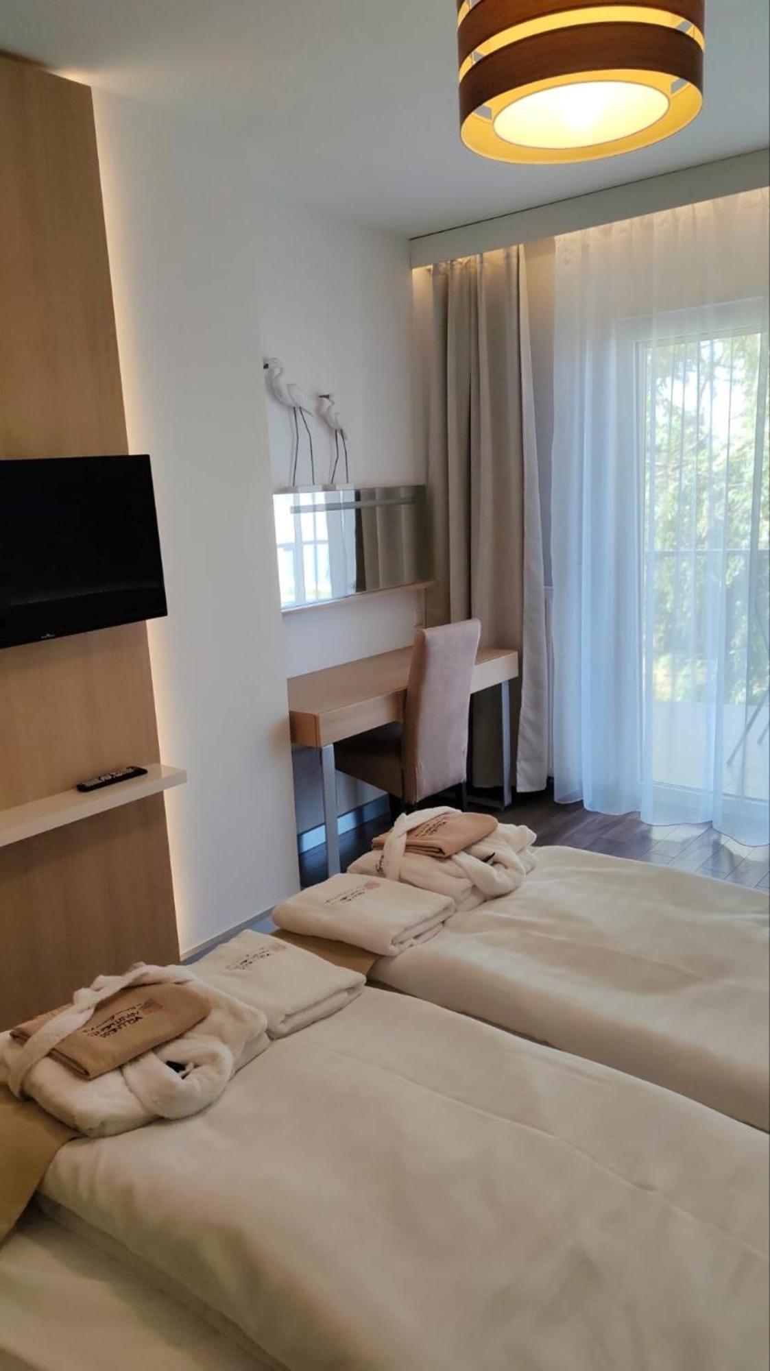 Wellness Apartments In Velence Ngoại thất bức ảnh